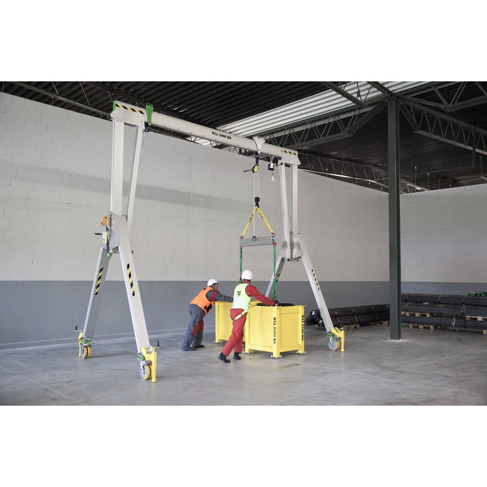 HSB - Mobile heavy-duty aluminium gantry crane (2000kg - 5000kg)